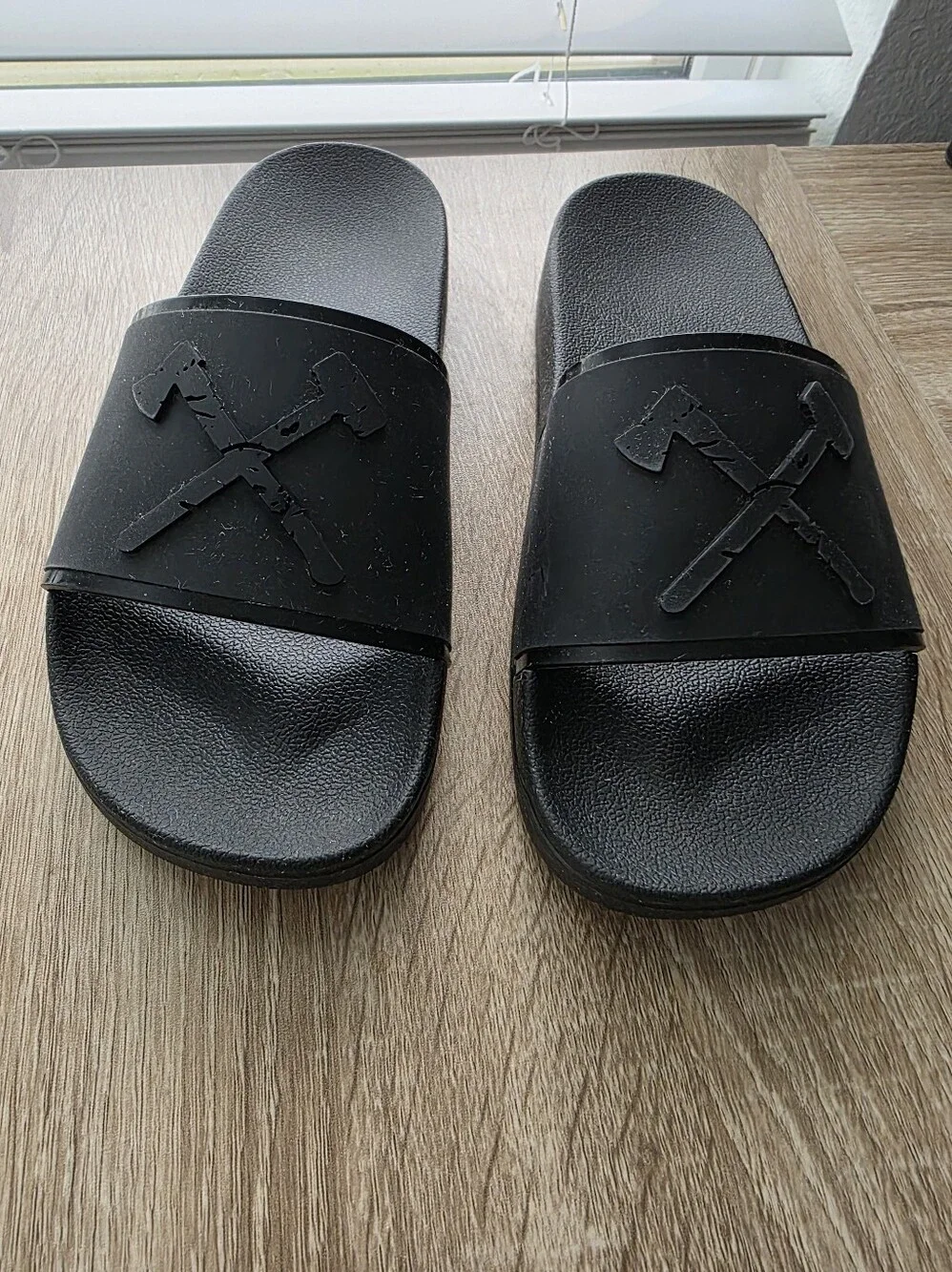 HWMF Men's Black Slide Sandals with Crossed Axe Detail Size 6-7